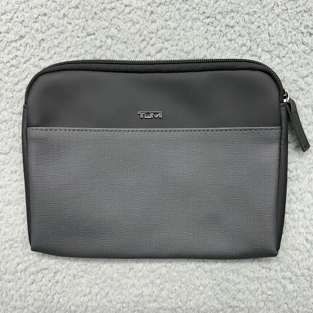 Tumi for Delta Airlines Gray Zip Pouch Travel Case Toiletries Makeup Bag ONLY